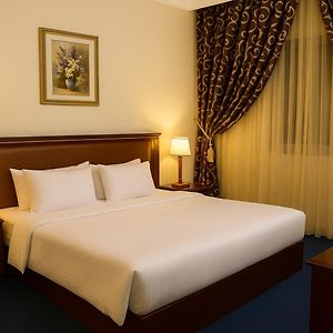Dream Palace Hotel